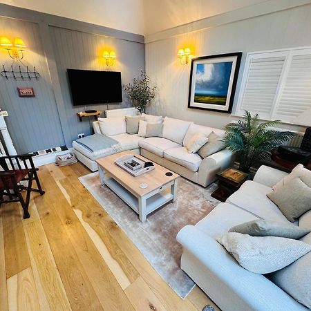Little Woodside a beautiful New Forest self contained private luxury annexe New Milton Extérieur photo