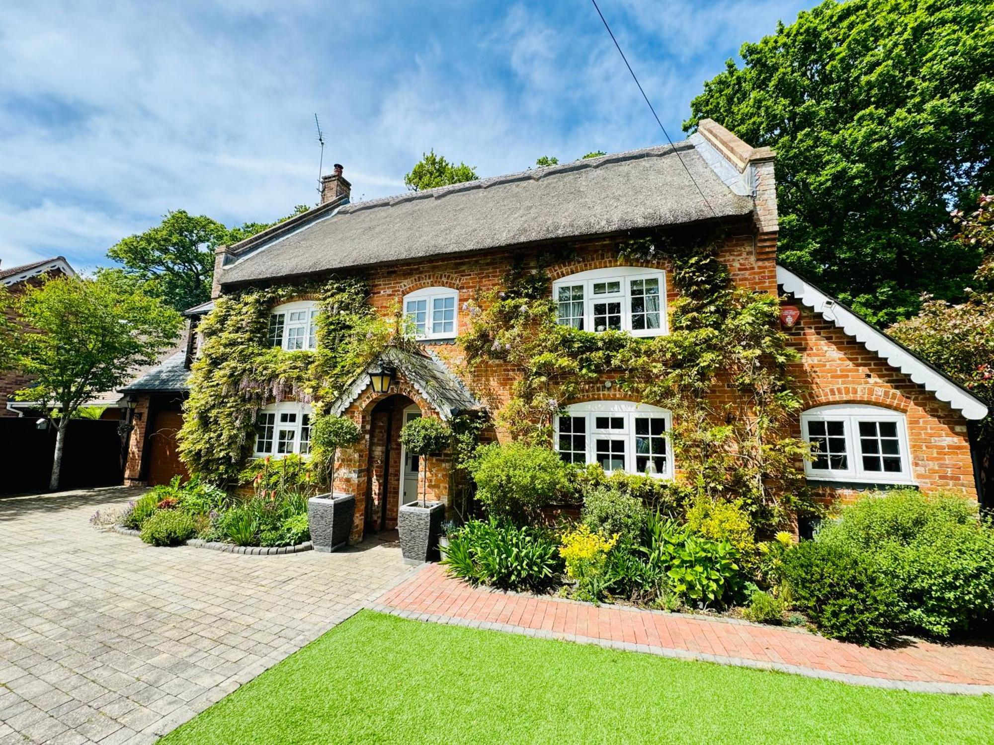 Little Woodside a beautiful New Forest self contained private luxury annexe New Milton Extérieur photo