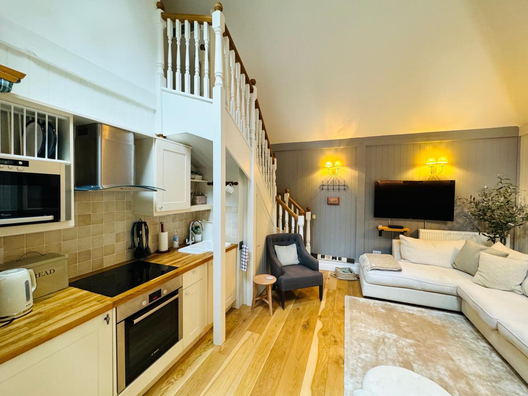 Little Woodside a beautiful New Forest self contained private luxury annexe New Milton Extérieur photo